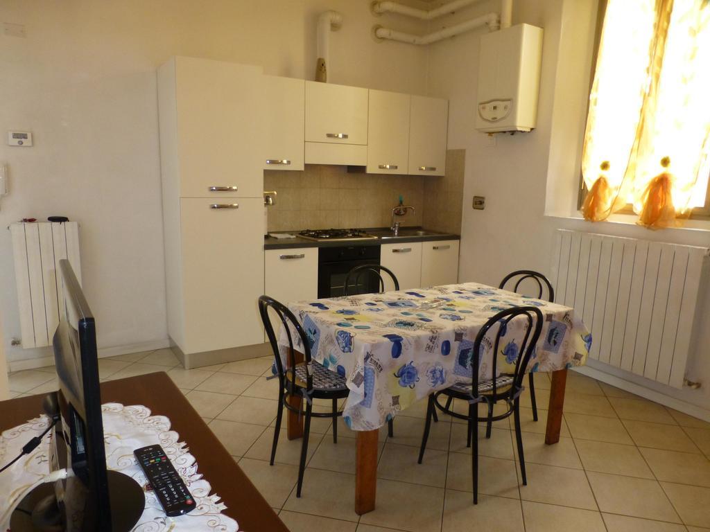 Appartamenti Fiera "Francesca" בולוניה מראה חיצוני תמונה